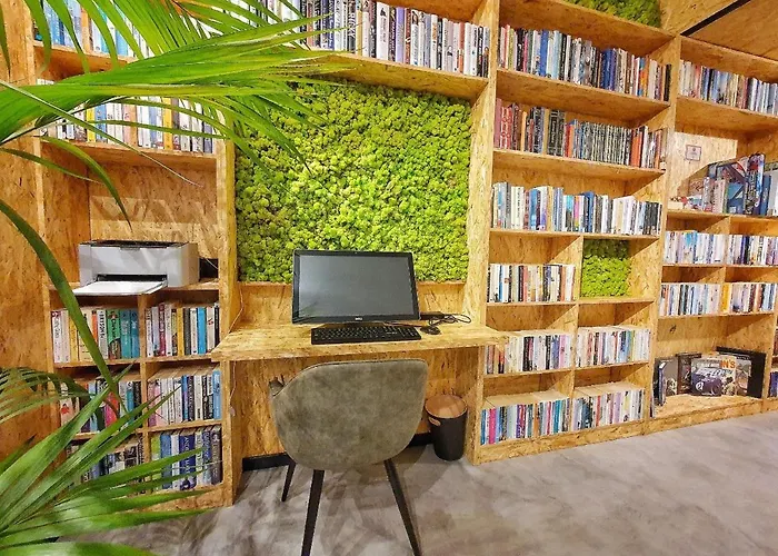 Mb Hostels Premium Eco - Adults Recommended